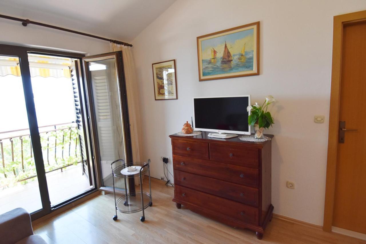 Villa Delfina พอดโกรา ภายนอก รูปภาพ
